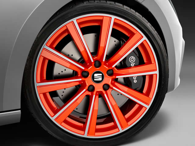 Sada brzd Brembo (Performance Pack) brzdová čelist černá